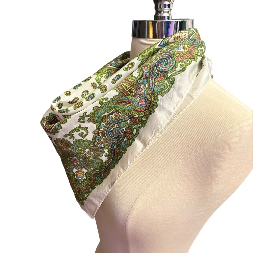 5 for $40 Vintage White Green Paisley Square Scarf - Picture 4 of 8